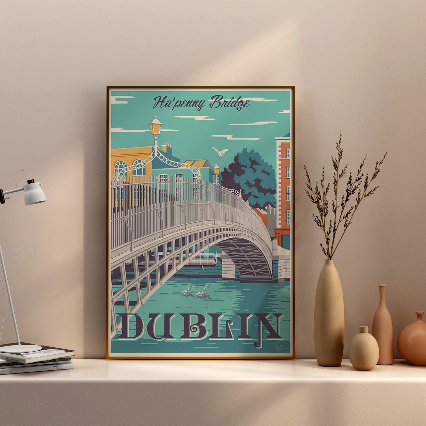 Ha'penny Bridge Dublin---